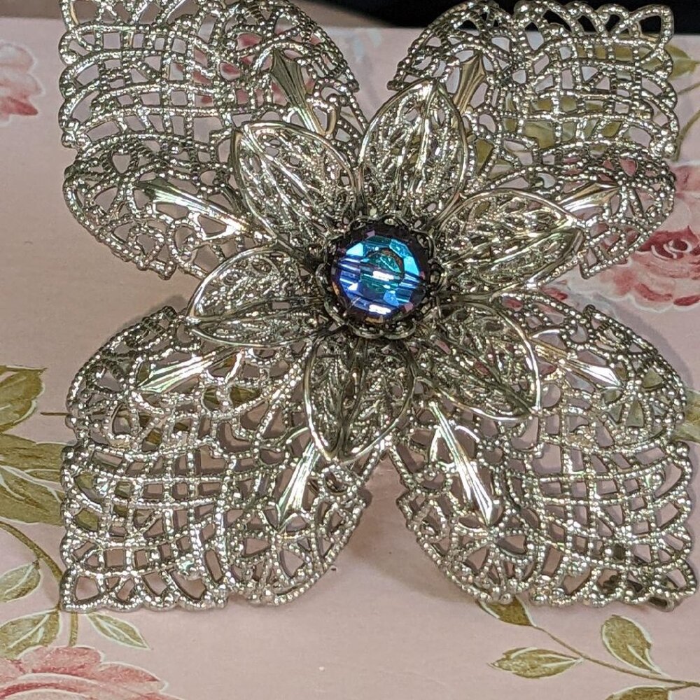 Beautiful Lacy Silver-Tone Ab Fower/Star Brooch & Pendant